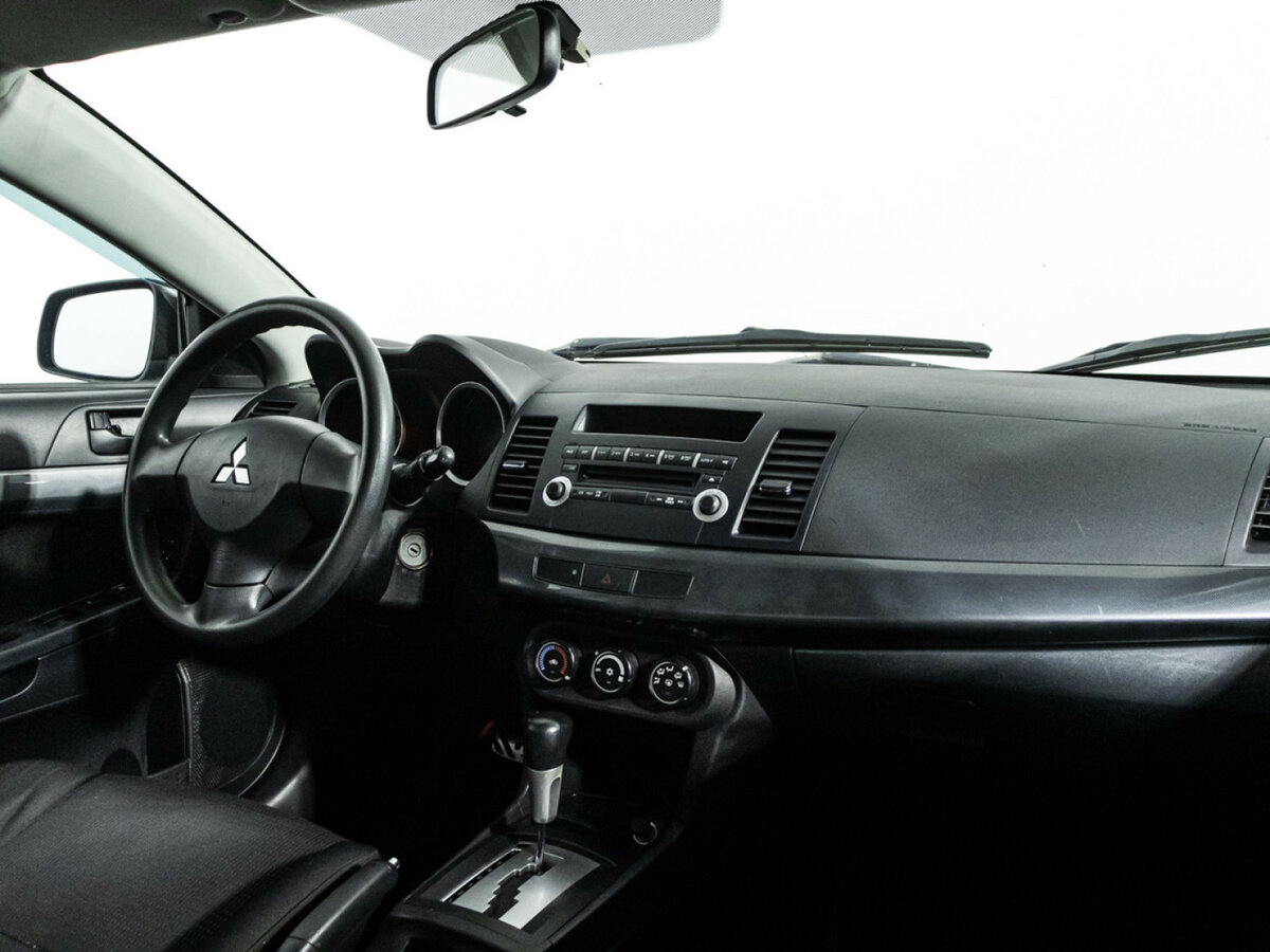 Mitsubishi Lancer с пробегом — 2008 год. Фото: #8