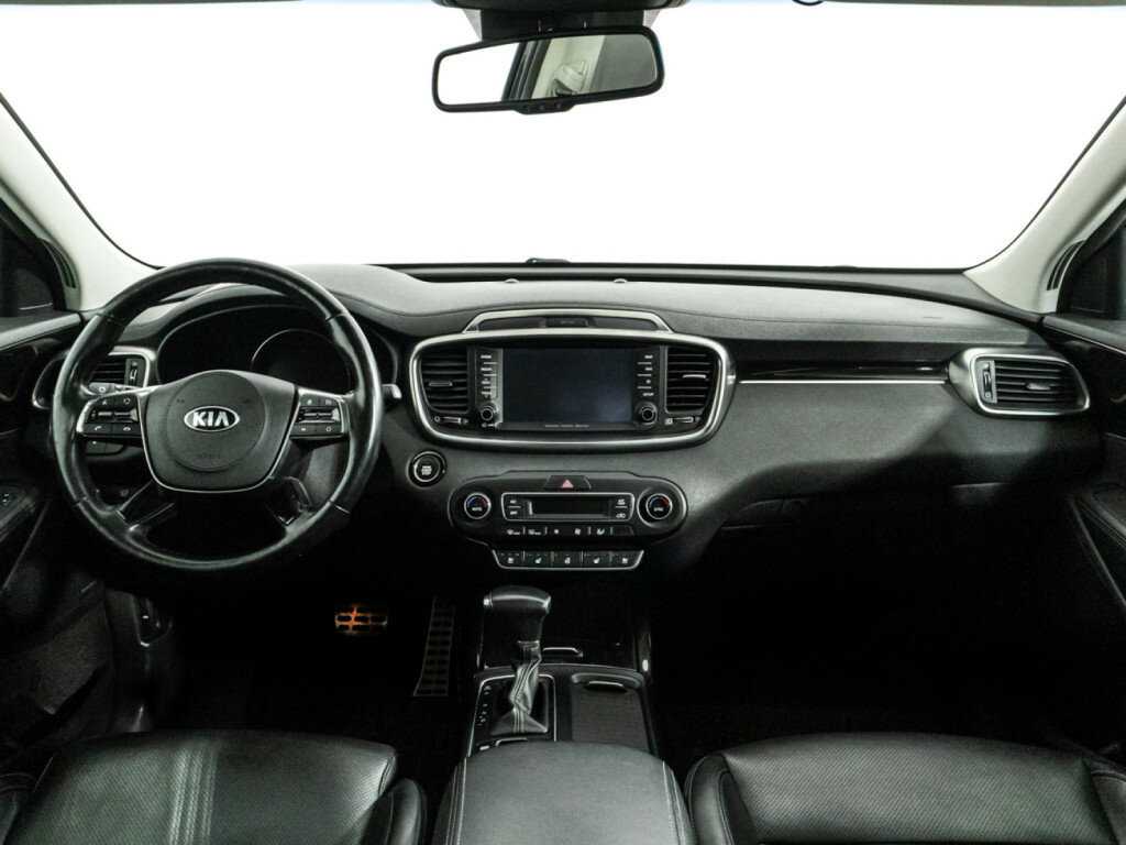 Kia Sorento с пробегом — 2019 год. Фото: #12