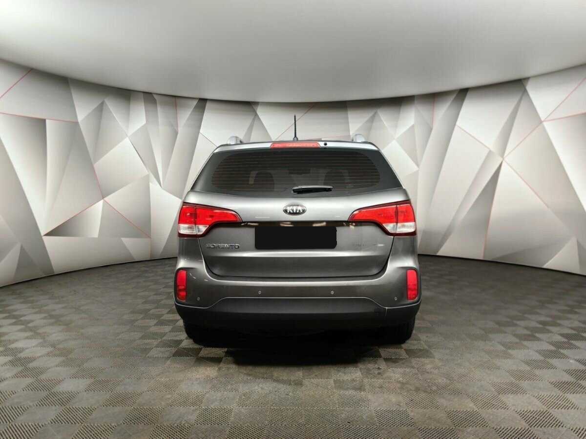 Kia Sorento с пробегом — 2013 год. Фото: #7