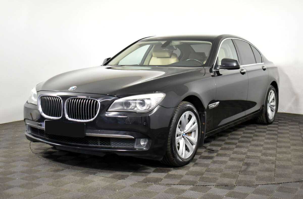 BMW 7 серии с пробегом — 2012 год. Посмотреть фото