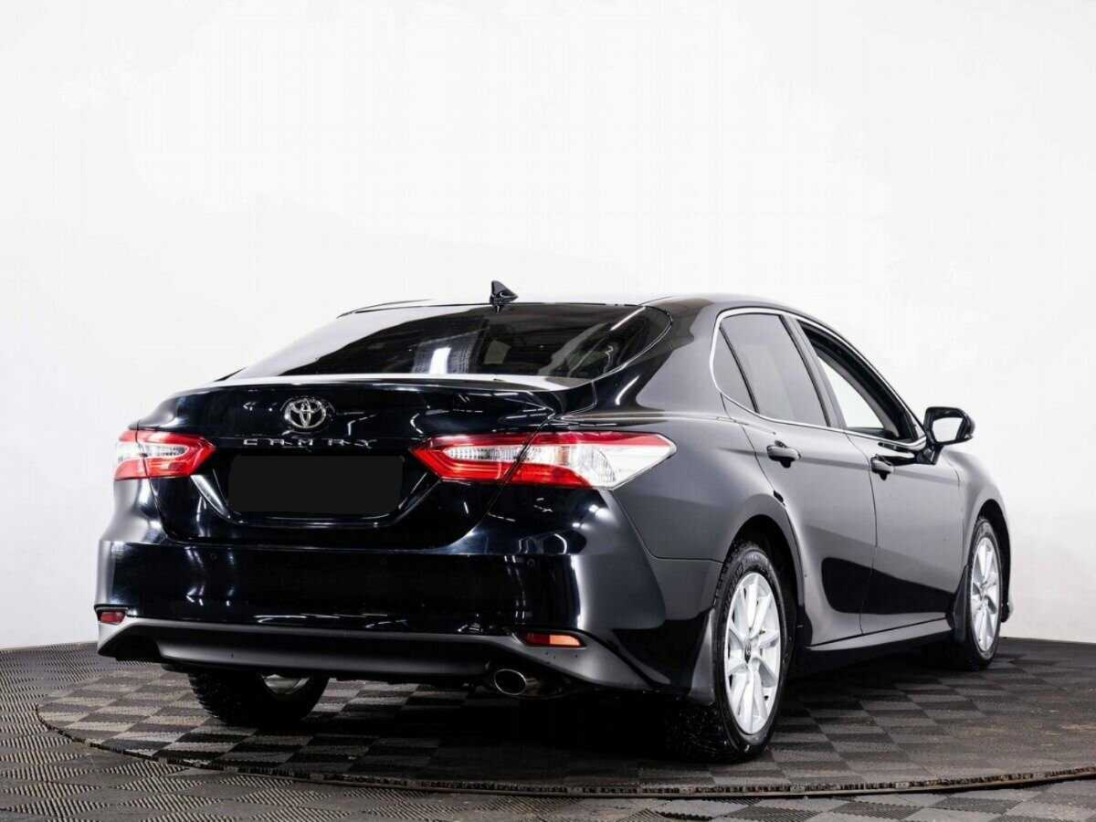 Toyota Camry с пробегом — 2021 год. Фото: #5