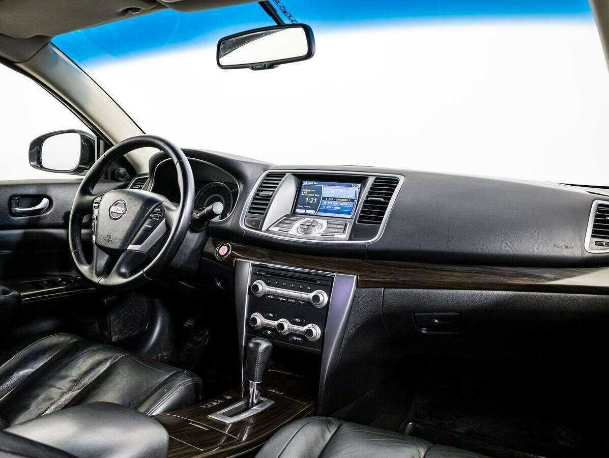 Nissan Teana с пробегом — 2011 год. Фото: #6