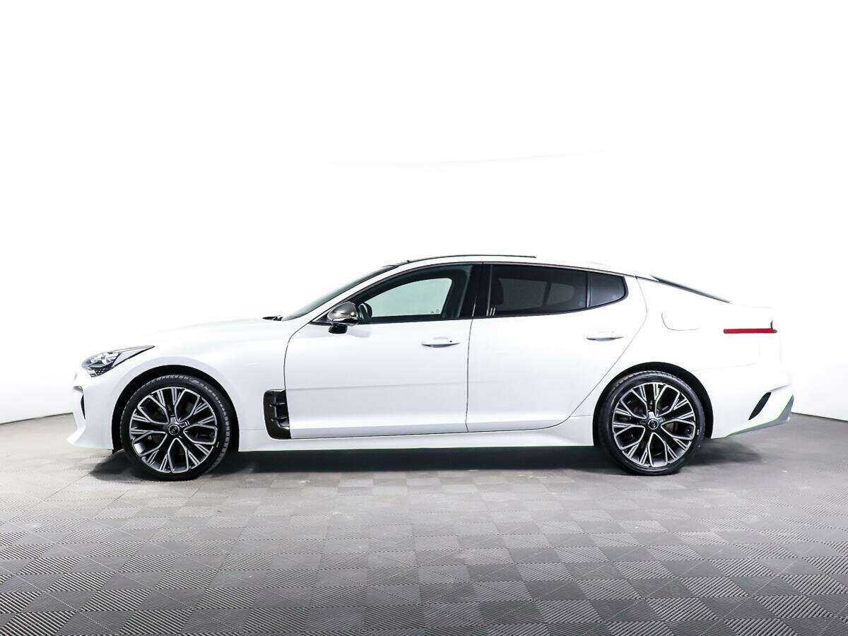 Kia Stinger с пробегом — 2018 год. Фото: #7