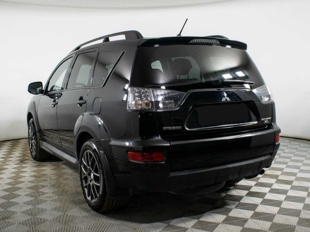 Mitsubishi Outlander с пробегом — 2010 год. Фото: #4