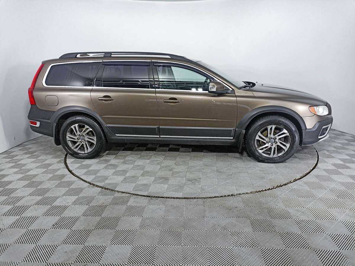 Volvo XC70 с пробегом — 2011 год. Фото: #3