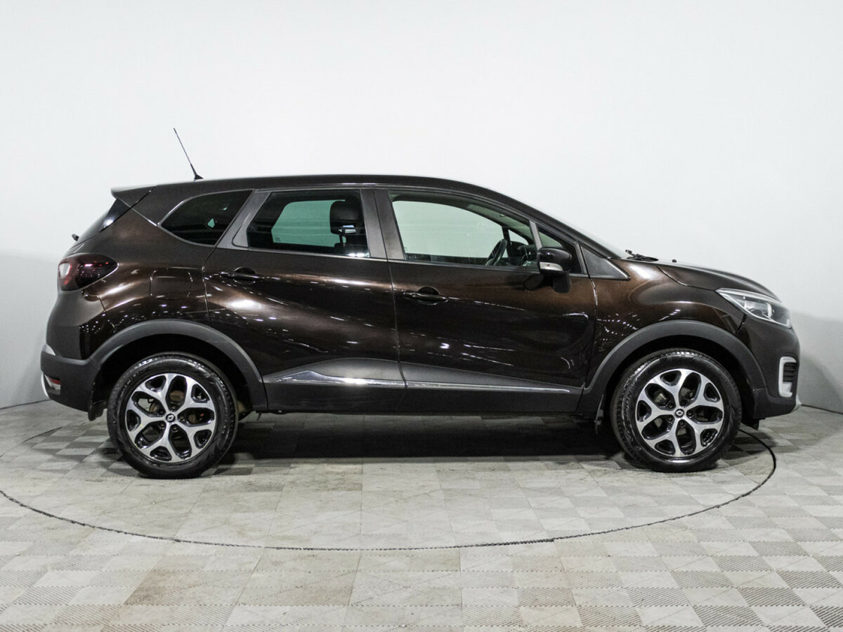 Renault Kaptur с пробегом — 2016 год. Фото: #3