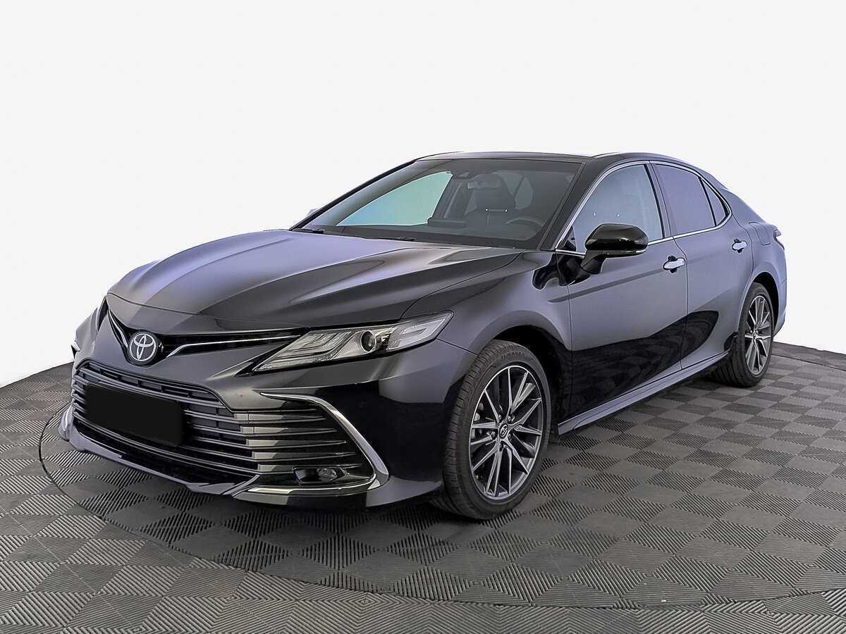 Toyota Camry с пробегом — 2023 год. Фото: #0