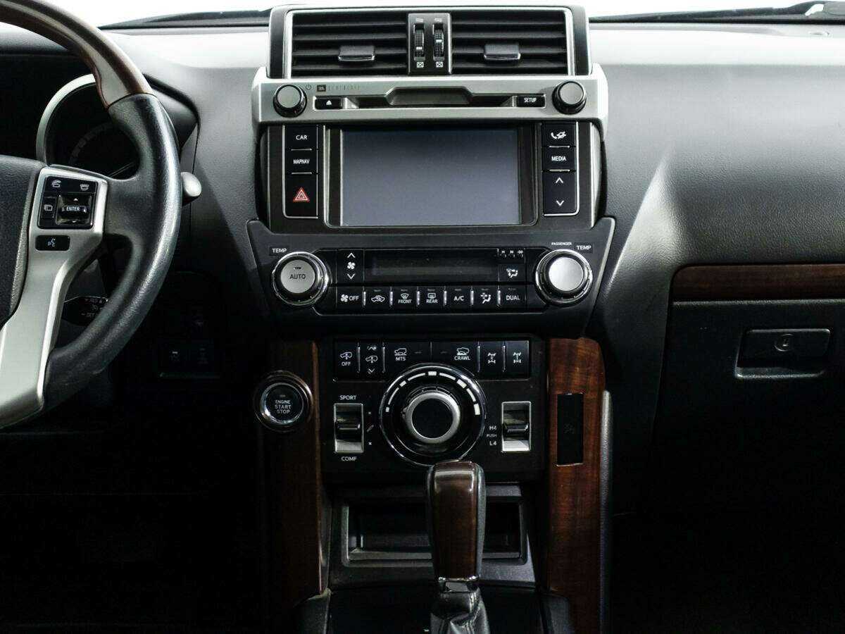 Toyota Land Cruiser Prado с пробегом — 2016 год. Фото: #13