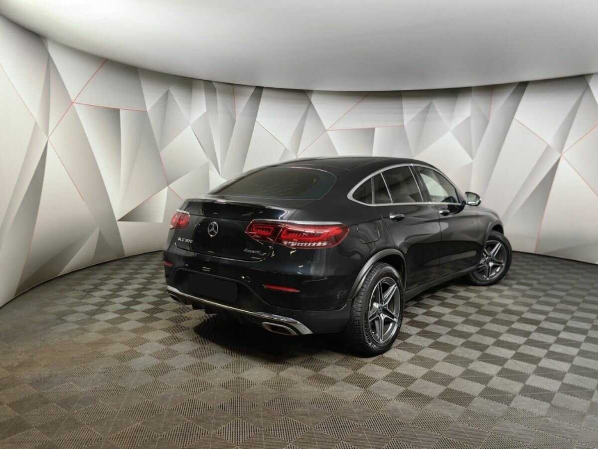 Mercedes-Benz GLC Coupe с пробегом — 2020 год. Фото: #1