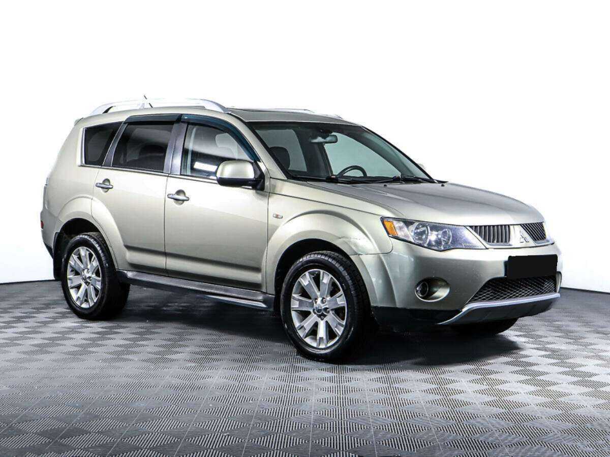 Mitsubishi Outlander с пробегом — 2008 год. Фото: #2