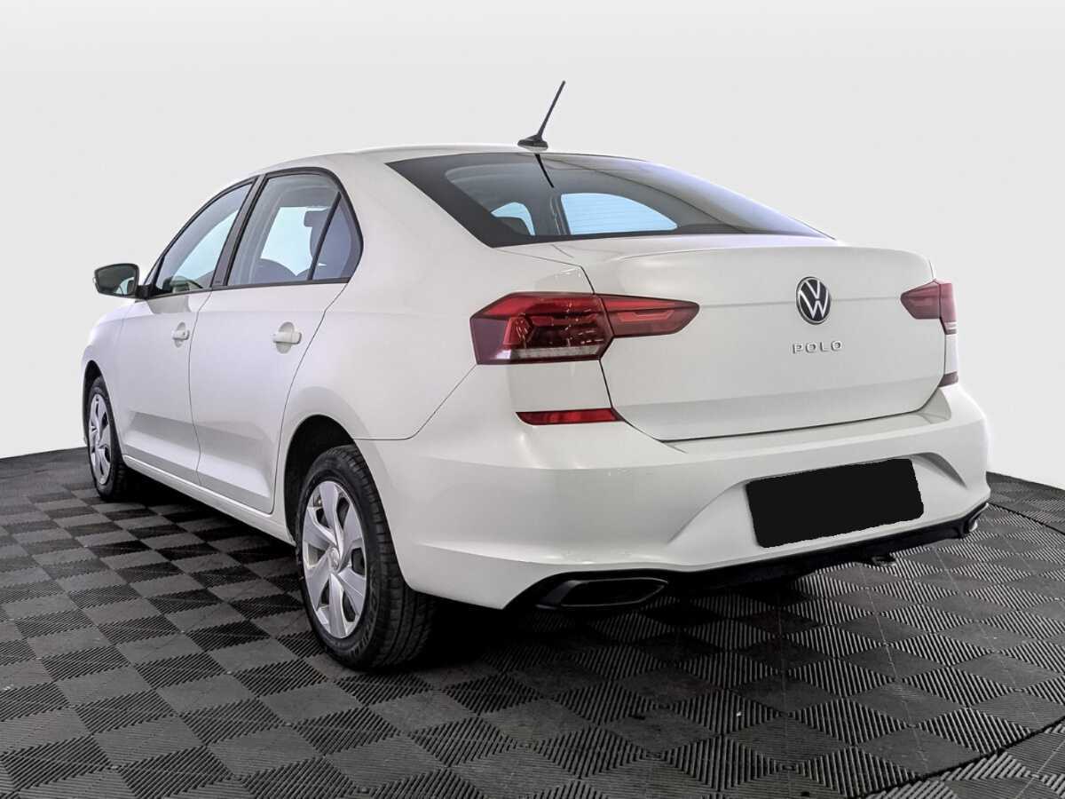 Volkswagen Polo с пробегом — 2020 год. Фото: #6
