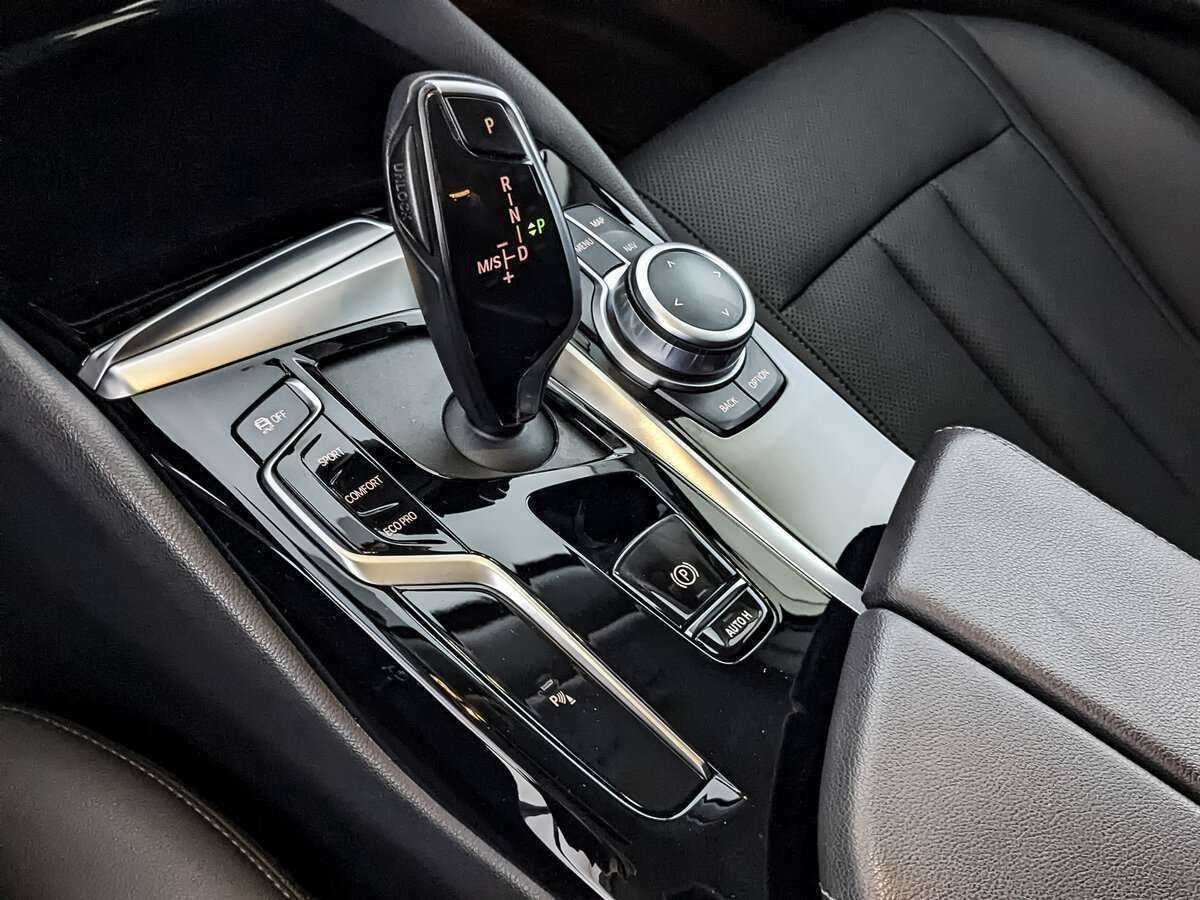 BMW 5 серии с пробегом — 2020 год. Фото: #19