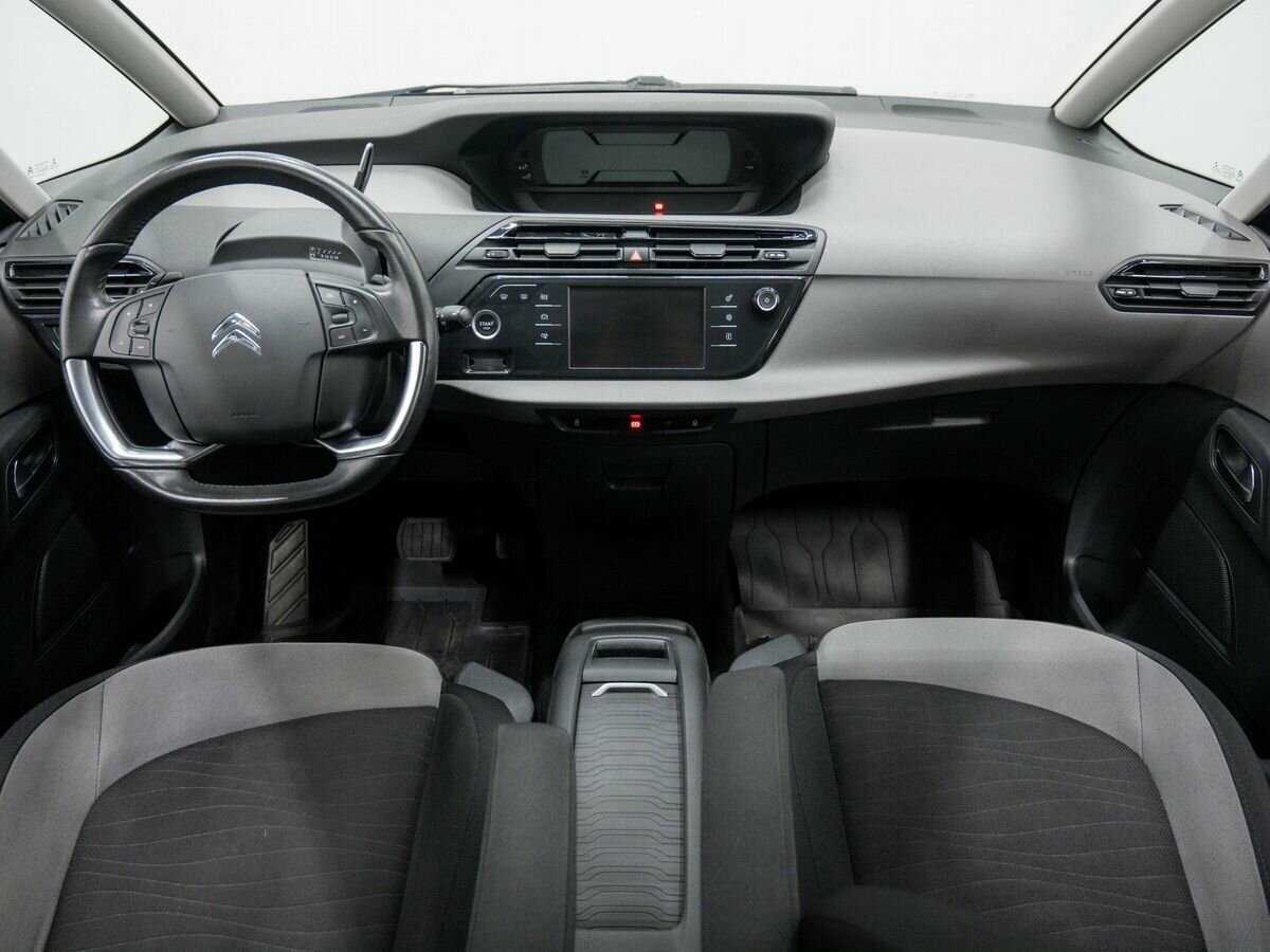 Citroen C4 Picasso с пробегом — 2016 год. Фото: #9