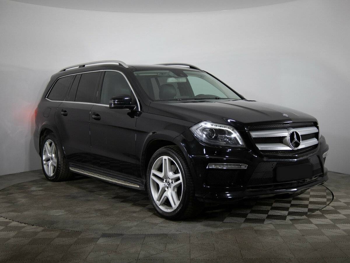 Mercedes-Benz GL-Класс с пробегом — 2013 год. Фото: #2
