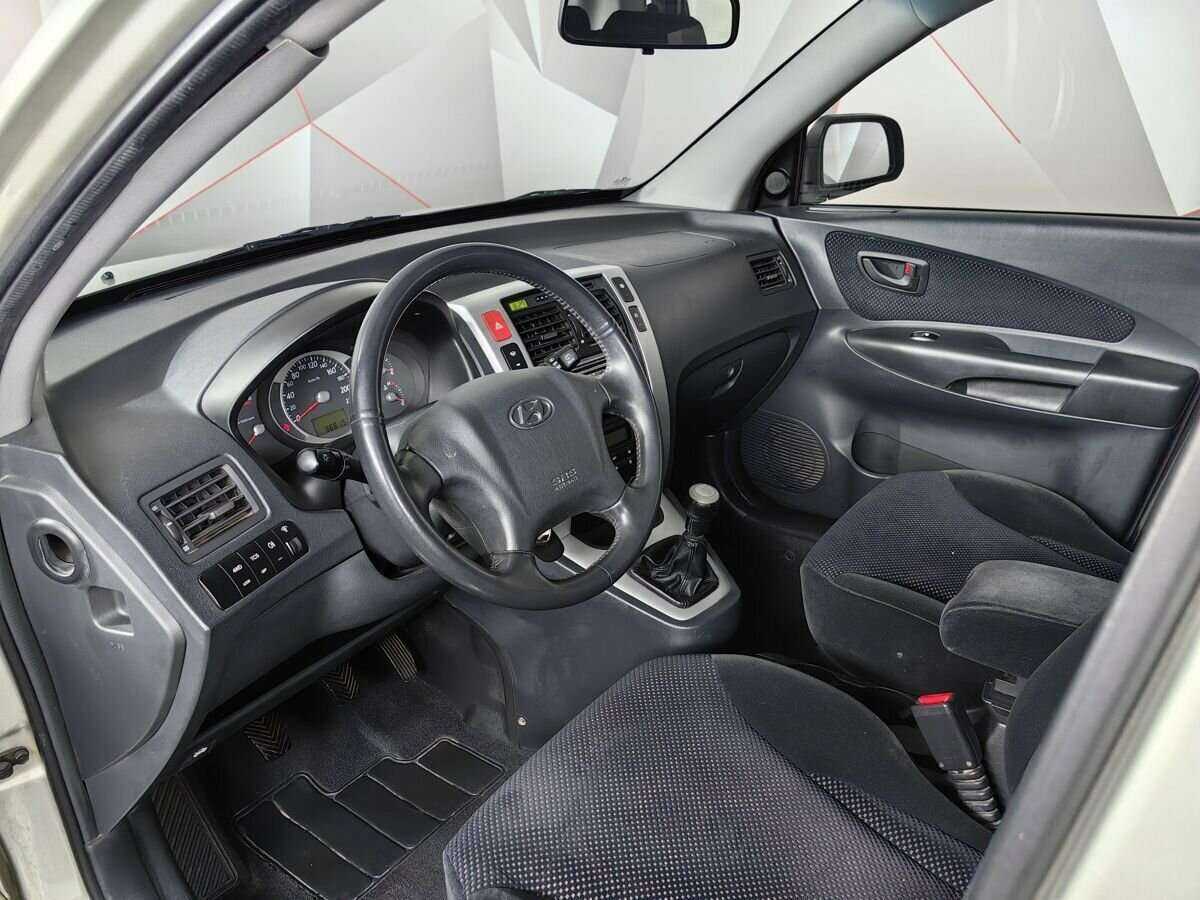 Hyundai Tucson с пробегом — 2006 год. Фото: #13
