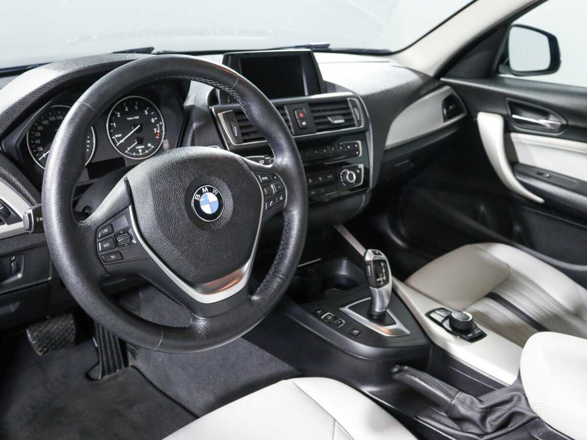 BMW 1 серии с пробегом — 2017 год. Фото: #8