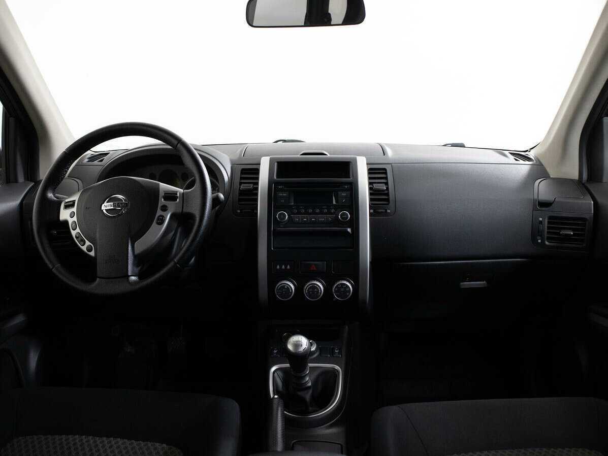 Nissan X-Trail с пробегом — 2010 год. Фото: #8