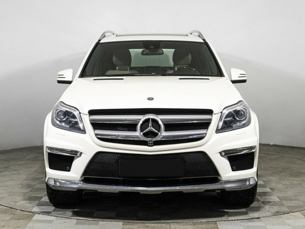 Mercedes-Benz GL-Класс с пробегом — 2014 год. Фото: #1