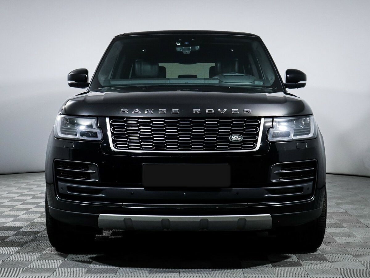 Land Rover Range Rover с пробегом — 2019 год. Фото: #1
