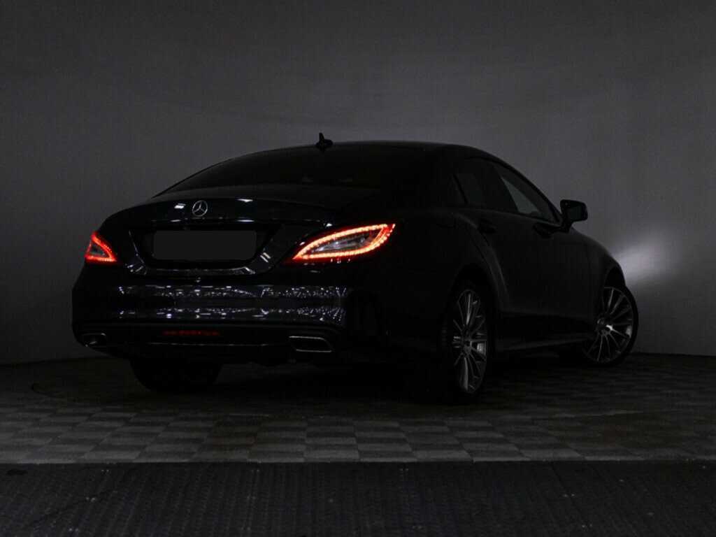 Mercedes-Benz CLS с пробегом — 2015 год. Фото: #21