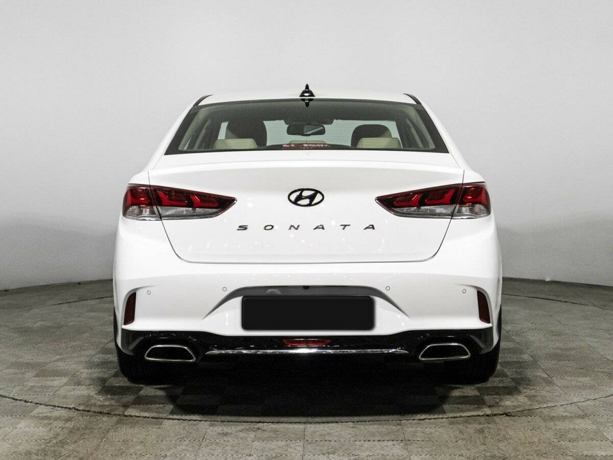 Hyundai Sonata с пробегом — 2017 год. Фото: #5