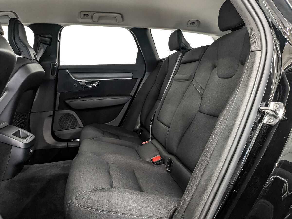 Volvo V90 Cross Country с пробегом — 2019 год. Фото: #15
