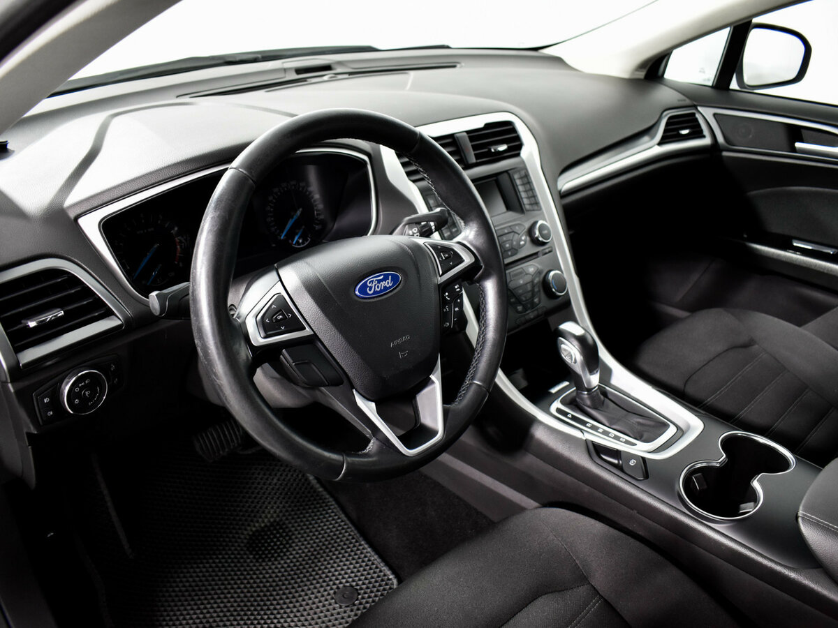 Ford Mondeo с пробегом — 2017 год. Фото: #8