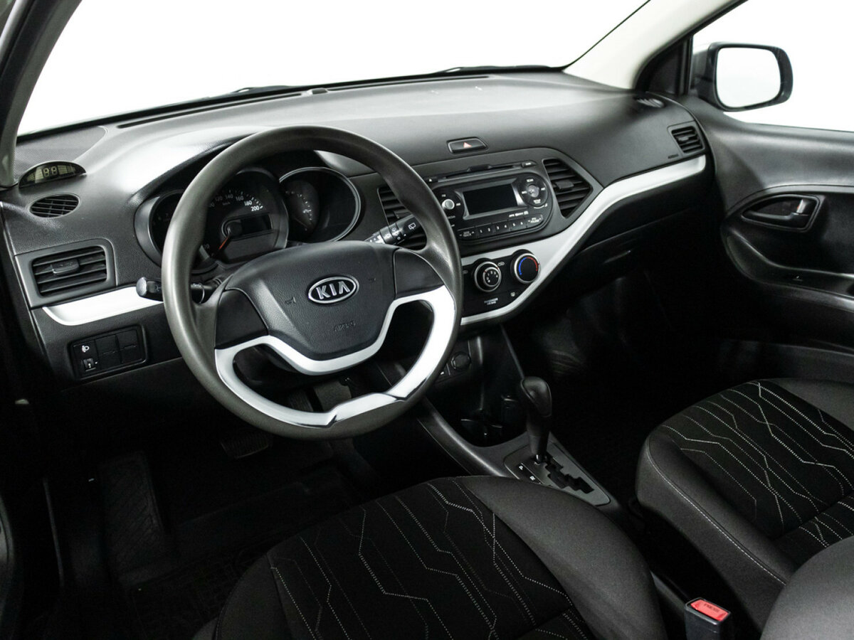 Kia Picanto с пробегом — 2011 год. Фото: #10