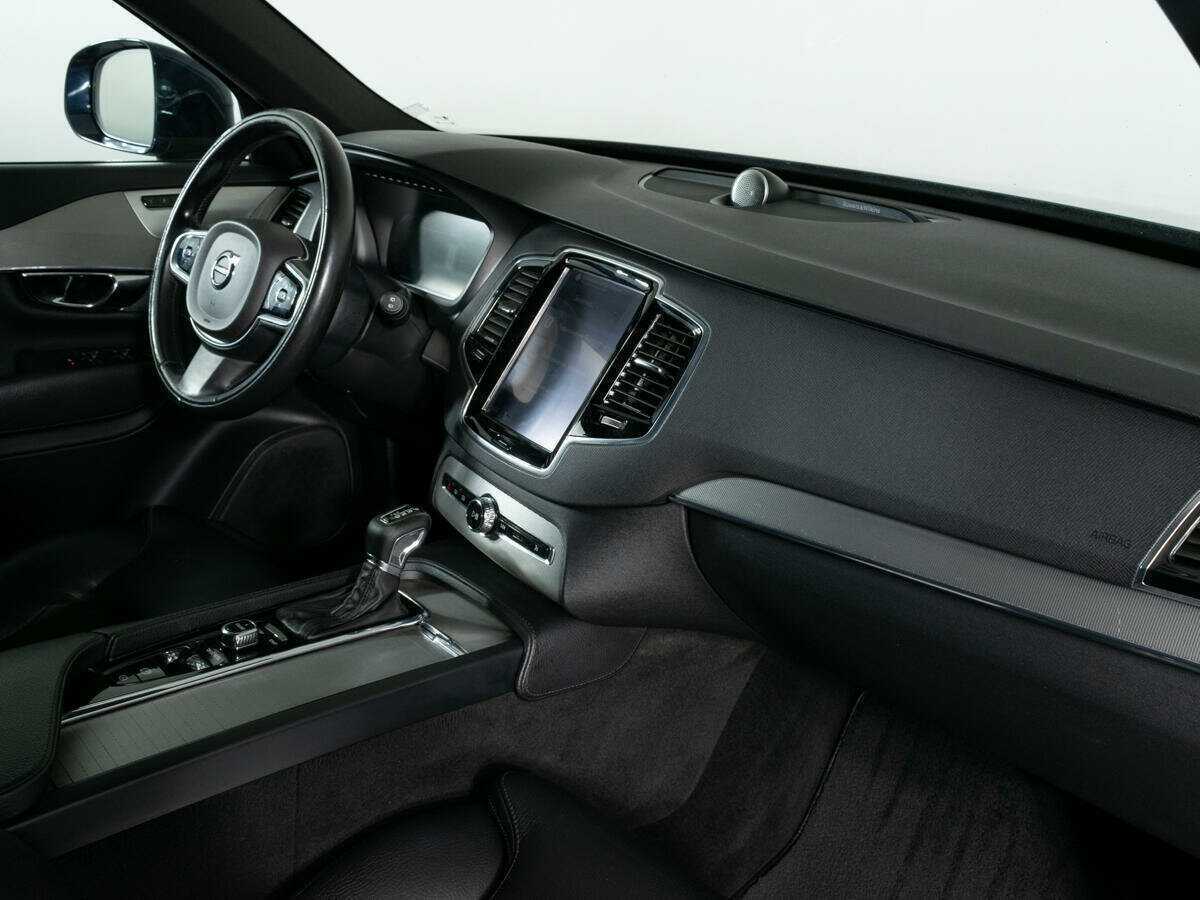 Volvo XC90 с пробегом — 2016 год. Фото: #10