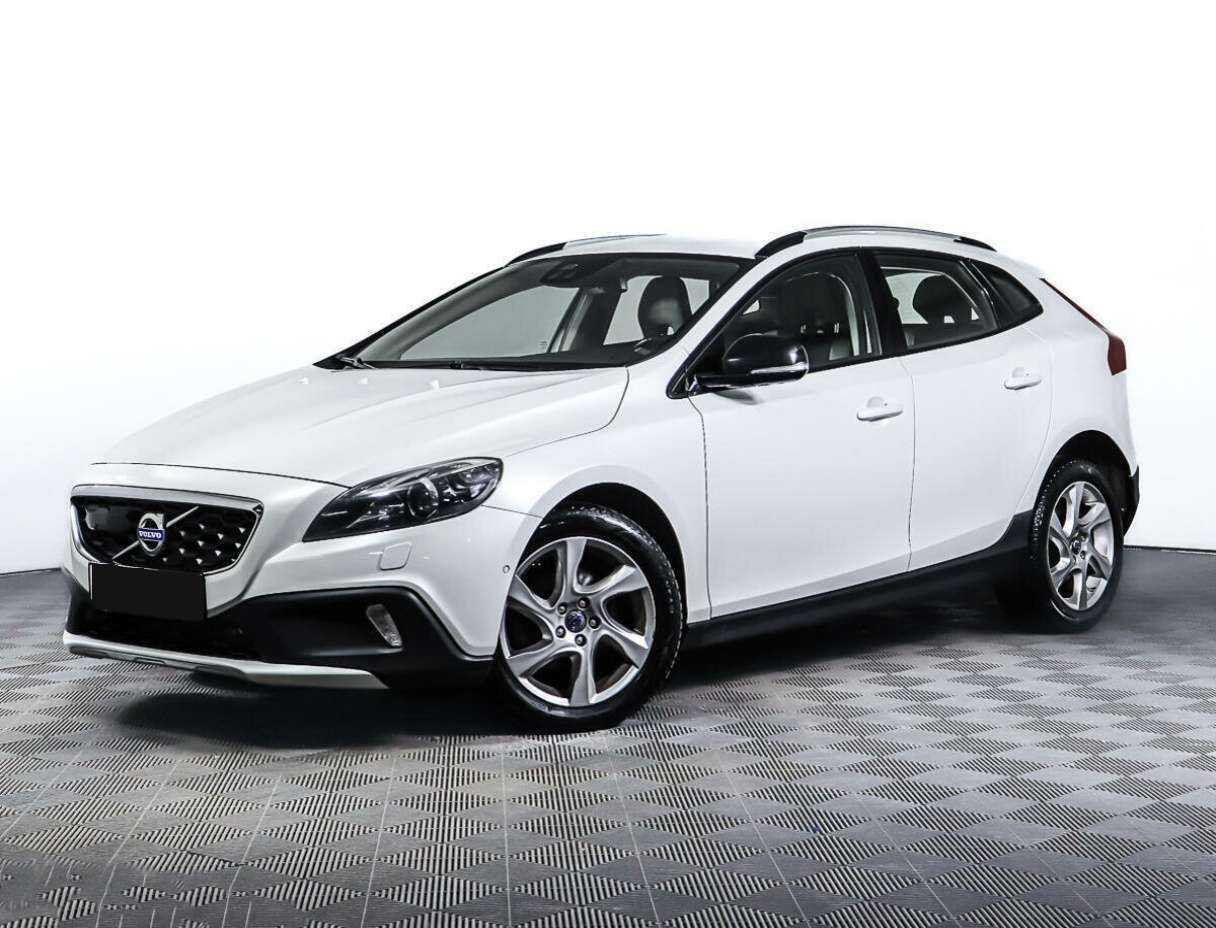 Volvo V40 Cross Country с пробегом — 2013 год. Посмотреть фото