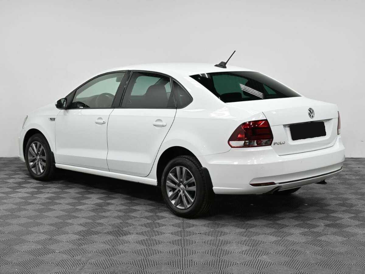 Volkswagen Polo с пробегом — 2019 год. Фото: #3