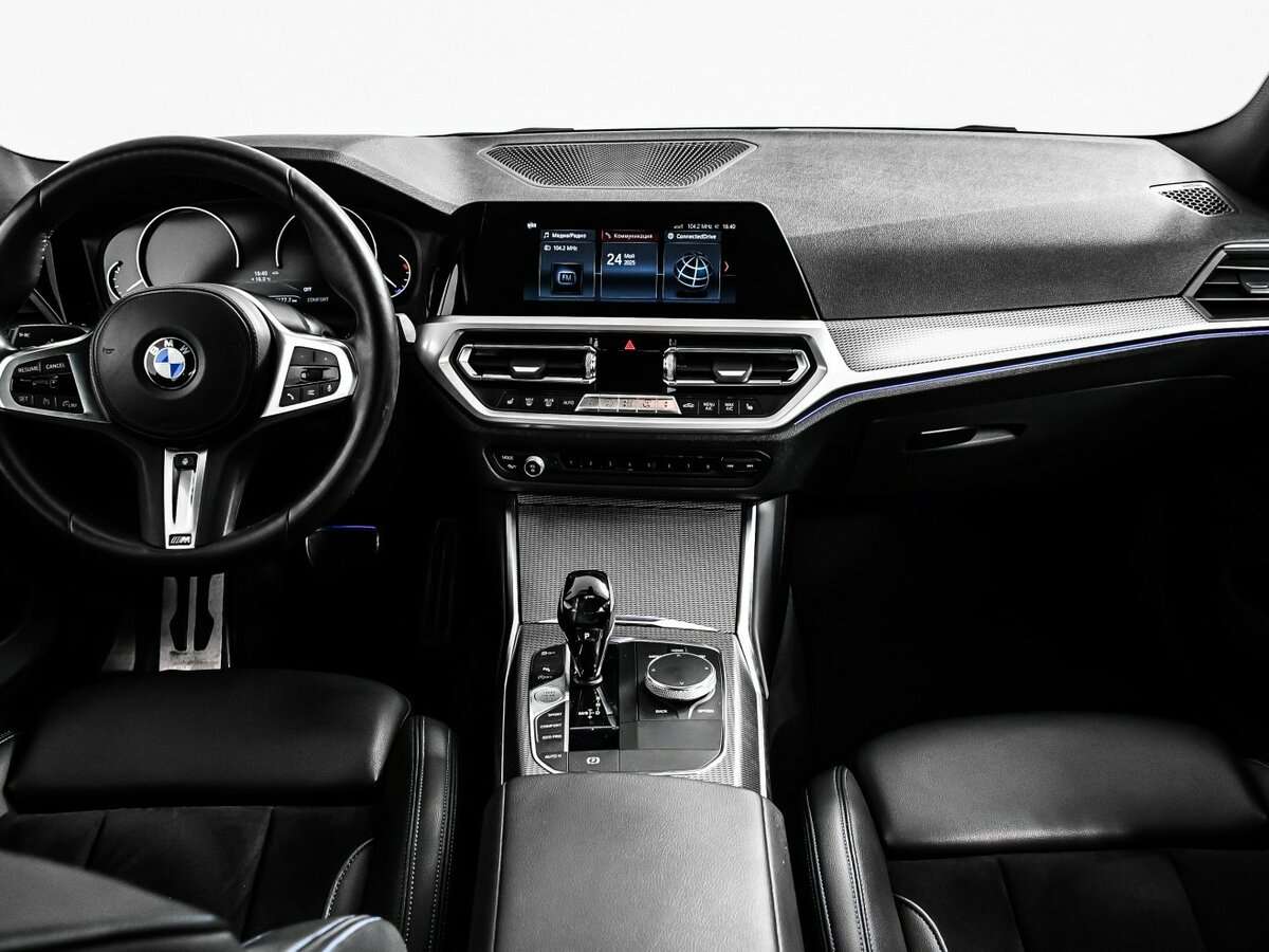 BMW 3 серии с пробегом — 2019 год. Фото: #10