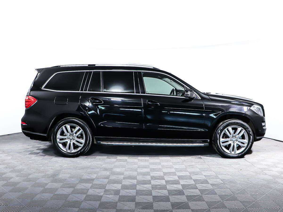 Mercedes-Benz GL-Класс с пробегом — 2013 год. Фото: #3