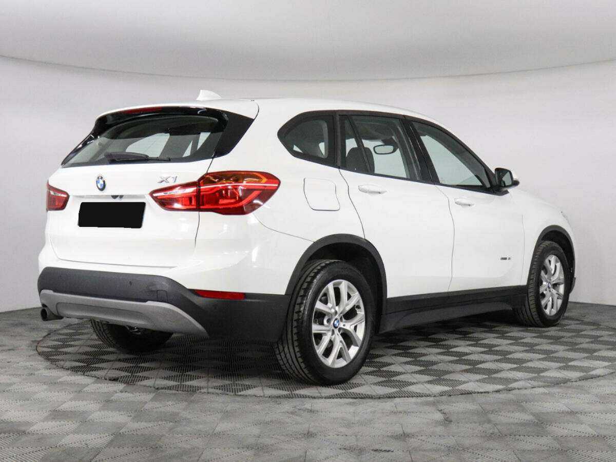 BMW X1 с пробегом — 2017 год. Фото: #1