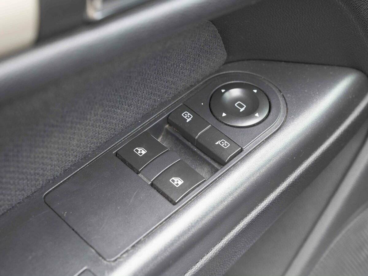 Opel Astra с пробегом — 2007 год. Фото: #15