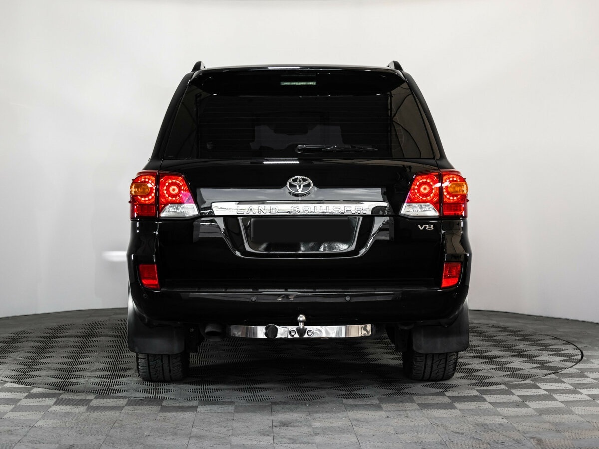 Toyota Land Cruiser с пробегом — 2012 год. Фото: #4