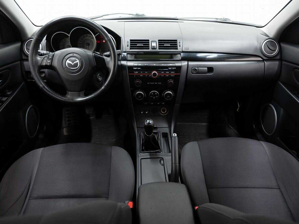 Mazda 3 с пробегом — 2008 год. Фото: #12