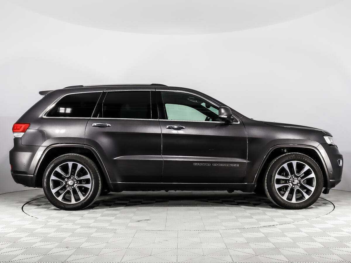 Jeep Grand Cherokee с пробегом — 2016 год. Фото: #3
