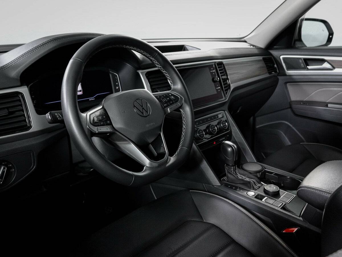 Volkswagen Teramont с пробегом — 2021 год. Фото: #13