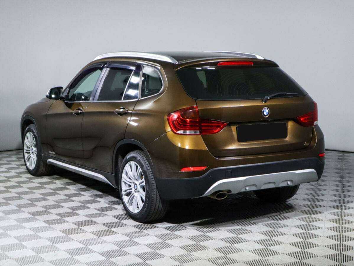 BMW X1 с пробегом — 2012 год. Фото: #6