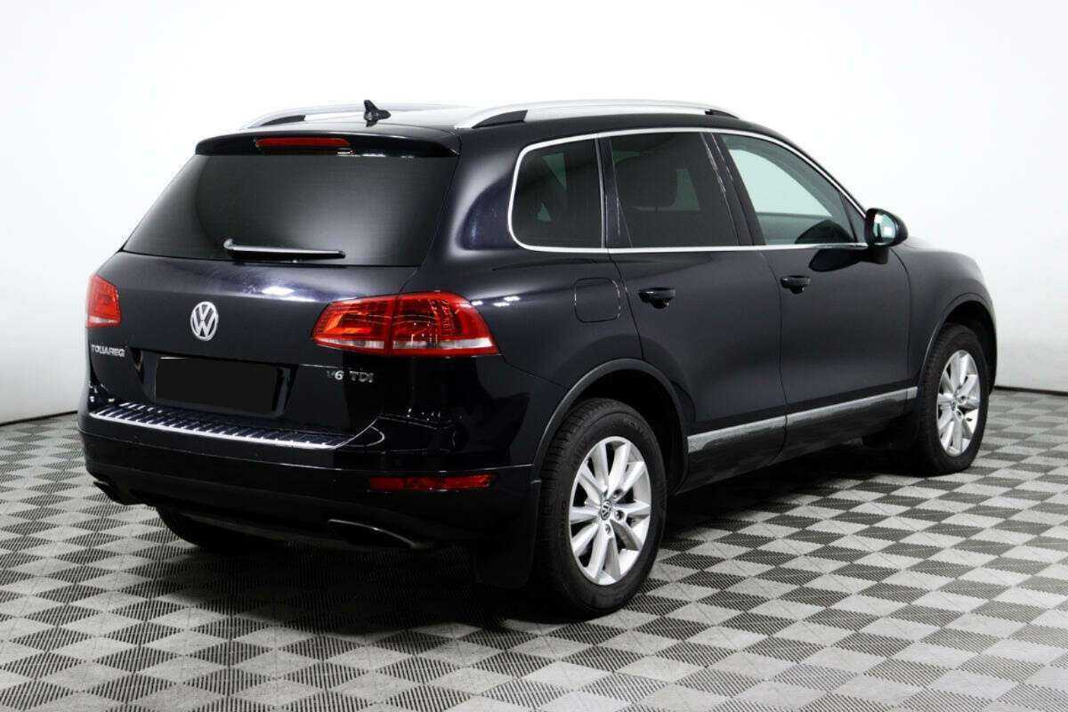 Volkswagen Touareg с пробегом — 2012 год. Фото: #3