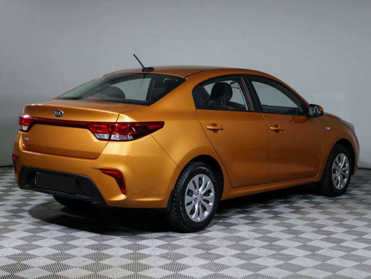 Kia Rio с пробегом — 2017 год. Фото: #3