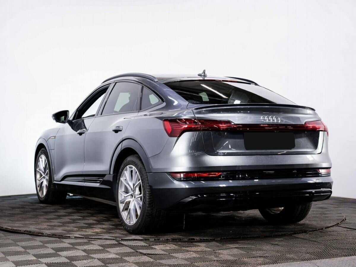 Audi e-tron с пробегом — 2020 год. Фото: #3