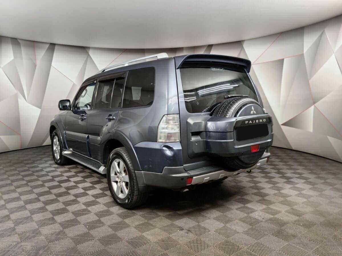 Mitsubishi Pajero с пробегом — 2008 год. Фото: #3