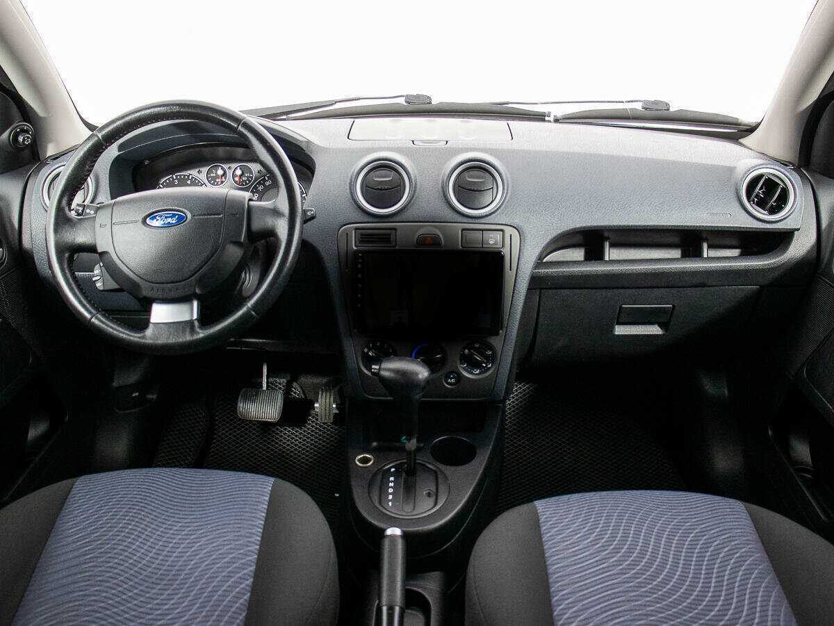 Ford Fusion с пробегом — 2008 год. Фото: #12