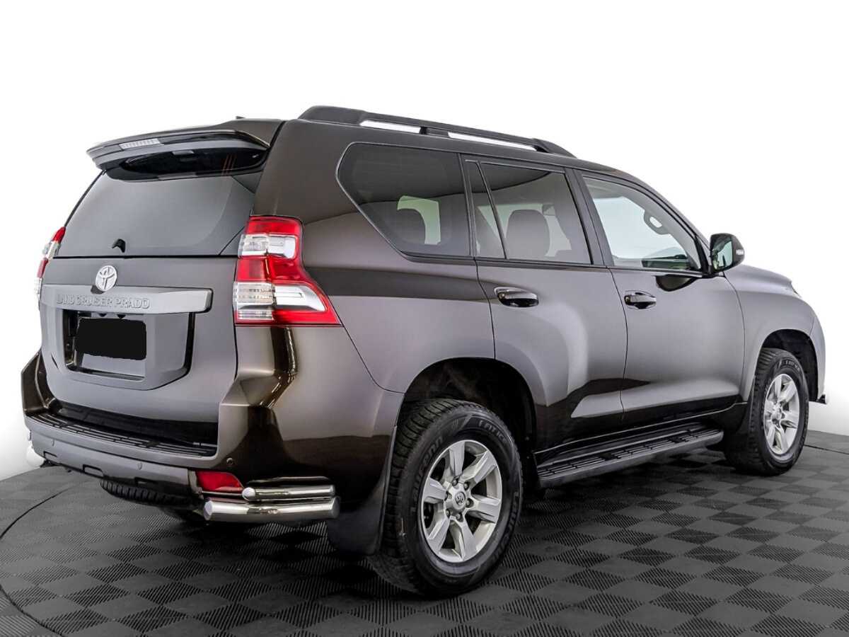 Toyota Land Cruiser Prado с пробегом — 2017 год. Фото: #4