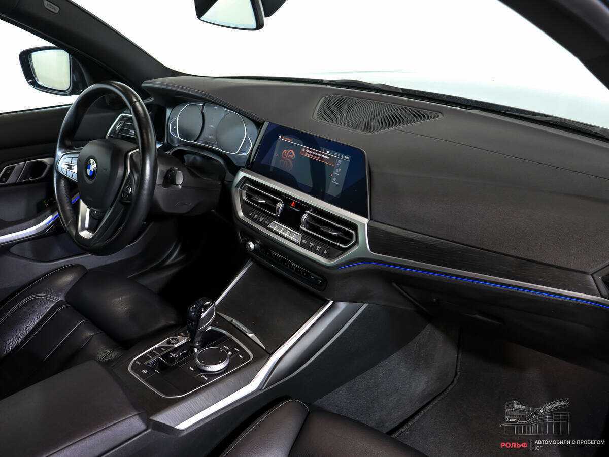 BMW 3 серии с пробегом — 2020 год. Фото: #7