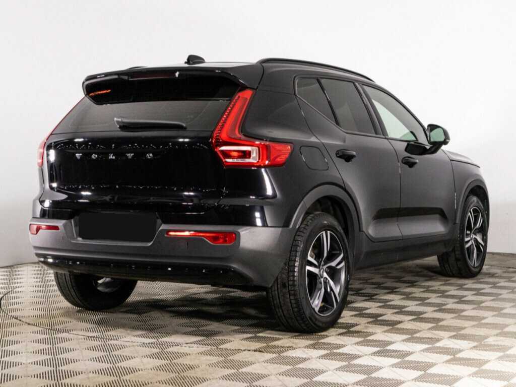 Volvo XC40 с пробегом — 2021 год. Фото: #4
