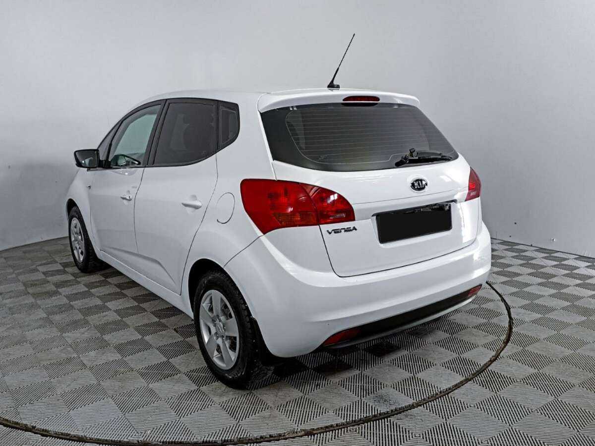 Kia Venga с пробегом — 2014 год. Фото: #5