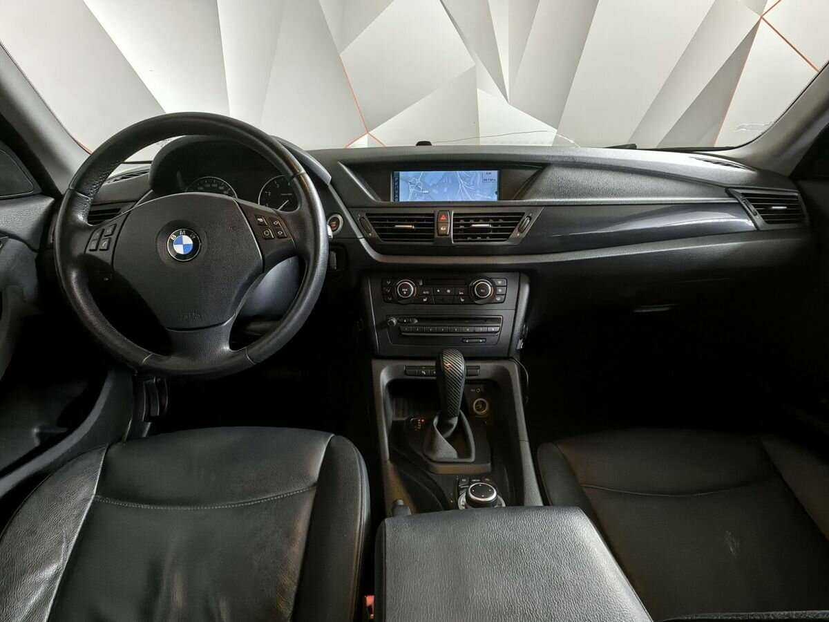 BMW X1 с пробегом — 2010 год. Фото: #9